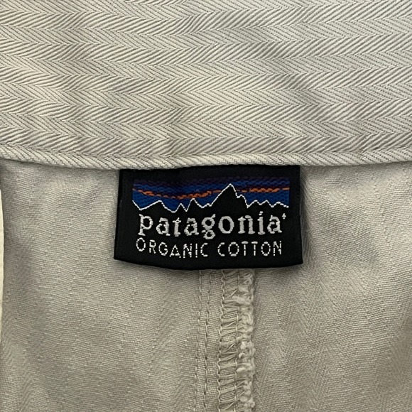 Patagonia Organic Cotton Cargo Shorts Mens 34 Khaki Herringbone Outdoor Casual - Picture 3 of 11